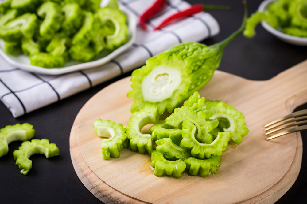 摄图网_500975002_banner_夏季解暑苦瓜（企业商用）.jpg